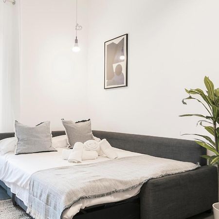 Beautiful Flat Fully Furnished In P.Ta Romana Milan Luaran gambar