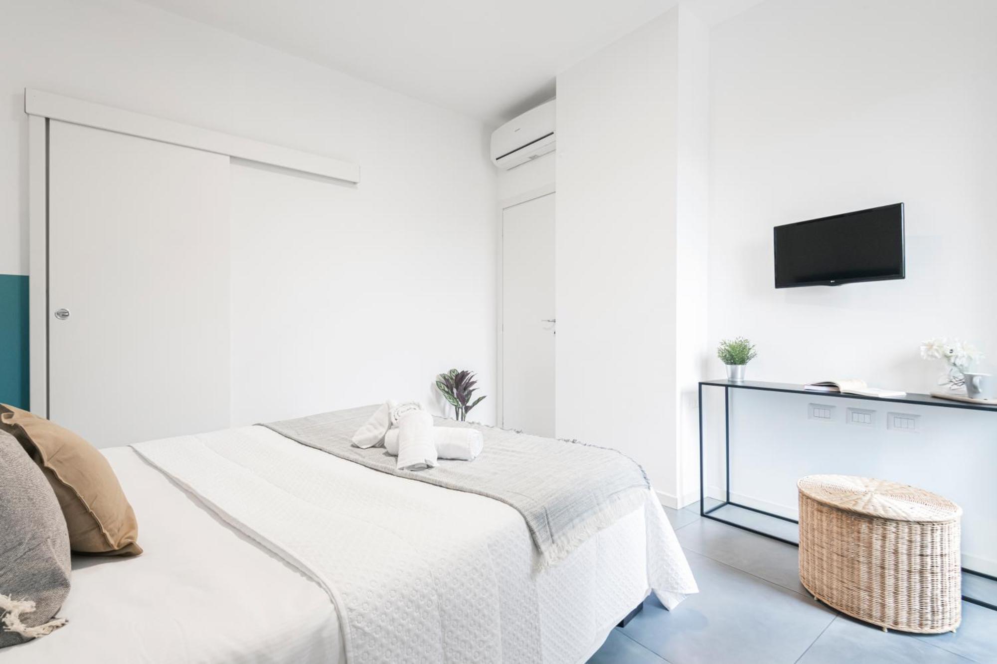 Beautiful Flat Fully Furnished In P.Ta Romana Milan Luaran gambar